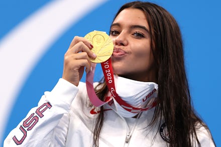TOKYO, JAPAN - AUGUST 26: Gold medalist Anastasia Pagonis of Team United States reacts during the wo...