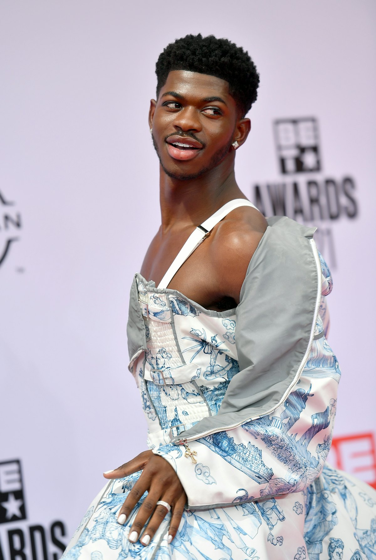 Lil Nas Xs Quotes About Being An Openly Gay Black Rapper Are Eye Opening 5909