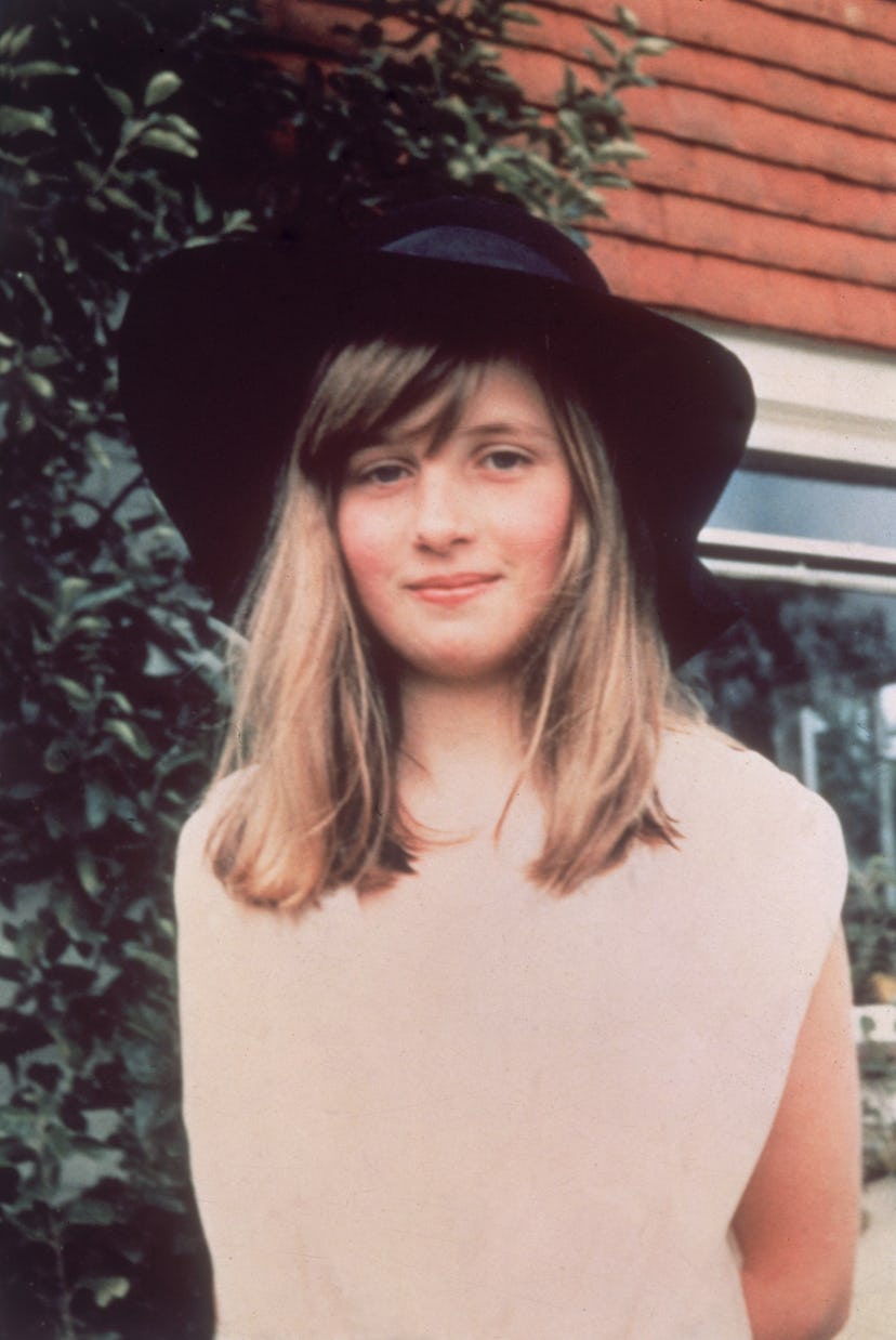 Lady Diana Spencer rocking a pure '70s hat.