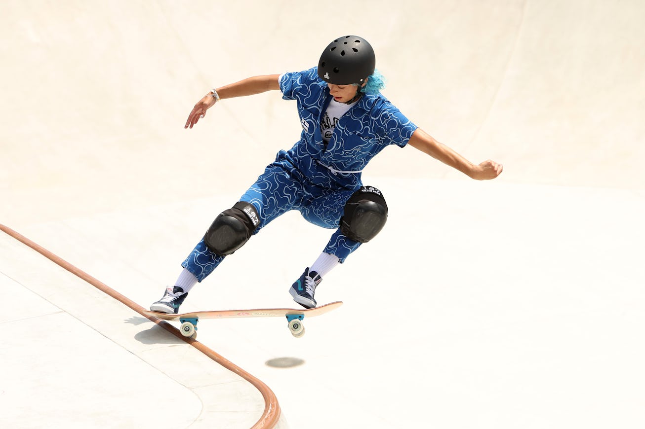 TOKYO, JAPAN - AUGUST 04: Lizzie Armanto of Team Finland during the Women's Skateboarding Park Preli...