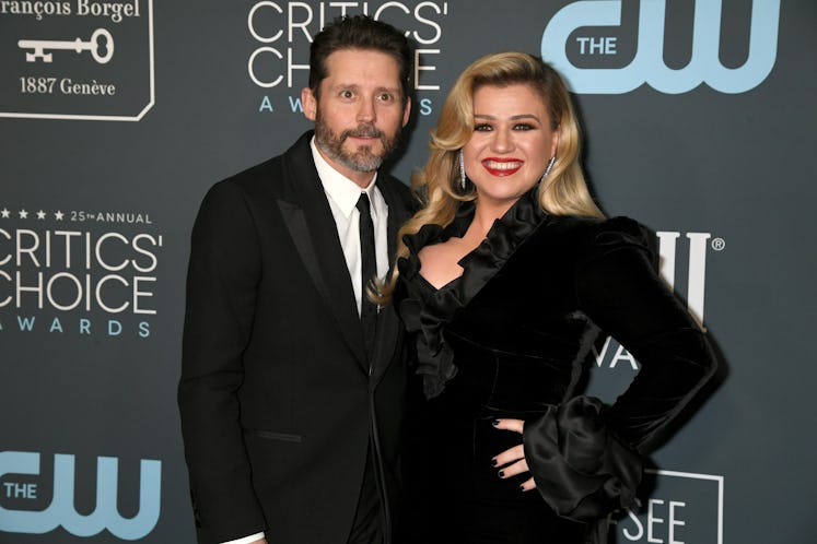 Kelly Clarkson is "doing great" amid divorce from Brandon Blackstock, according to source.