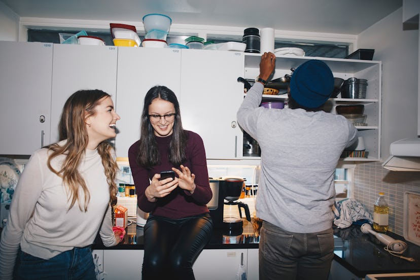 What is a nesting partner? The often misused poly term, explained