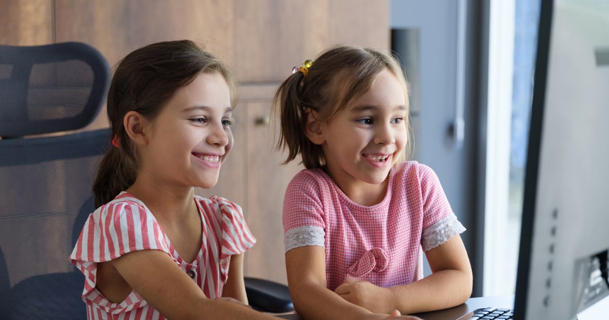 15 Virtual After School Programs To Keep Your Kids Engaged & Entertained