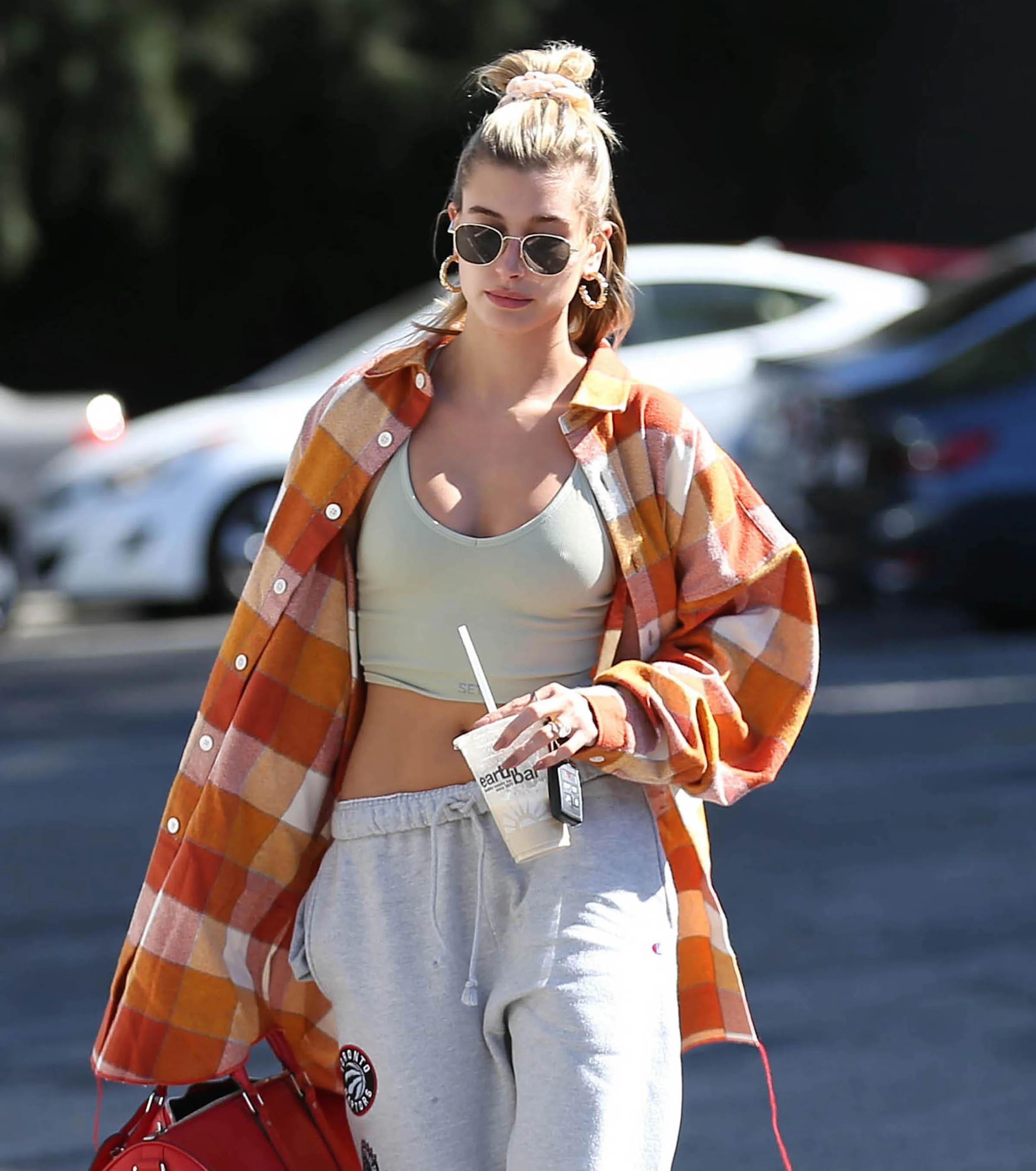 Hailey Bieber's Sunglasses Collection 