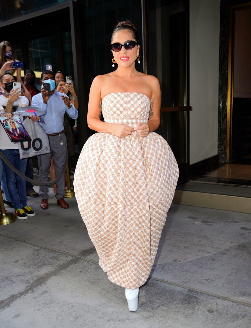 NEW YORK, NEW YORK - AUGUST 05: Lady Gaga exits her hotel on August 05, 2021 in New York City. (Phot...