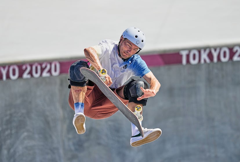 Rune Glifberg is competing in men's skateboarding.