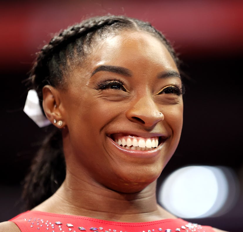 Simone Biles reunited with boyfriend Jonathan Owens on the football field, and it's so cute.