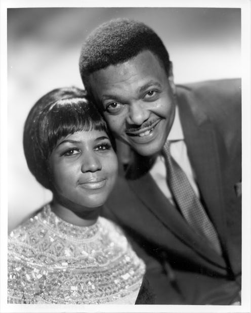 Singer Aretha Franklin poses for a portrait with her husband and manager Ted White circa 1961 in New...