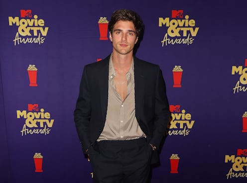 Jacob Elordi poses at the 2021 MTV Movie & TV Awards.