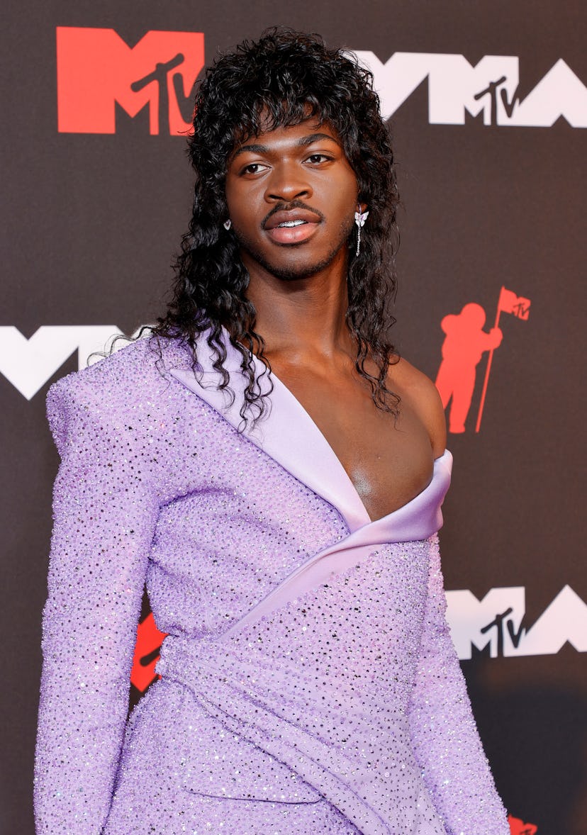 Lil Nas X had a wavy, 1990s mullet at the VMAs 2021.