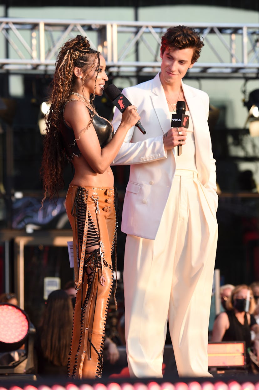 Tinashe's VMAs 2021 hair was such a throwback.