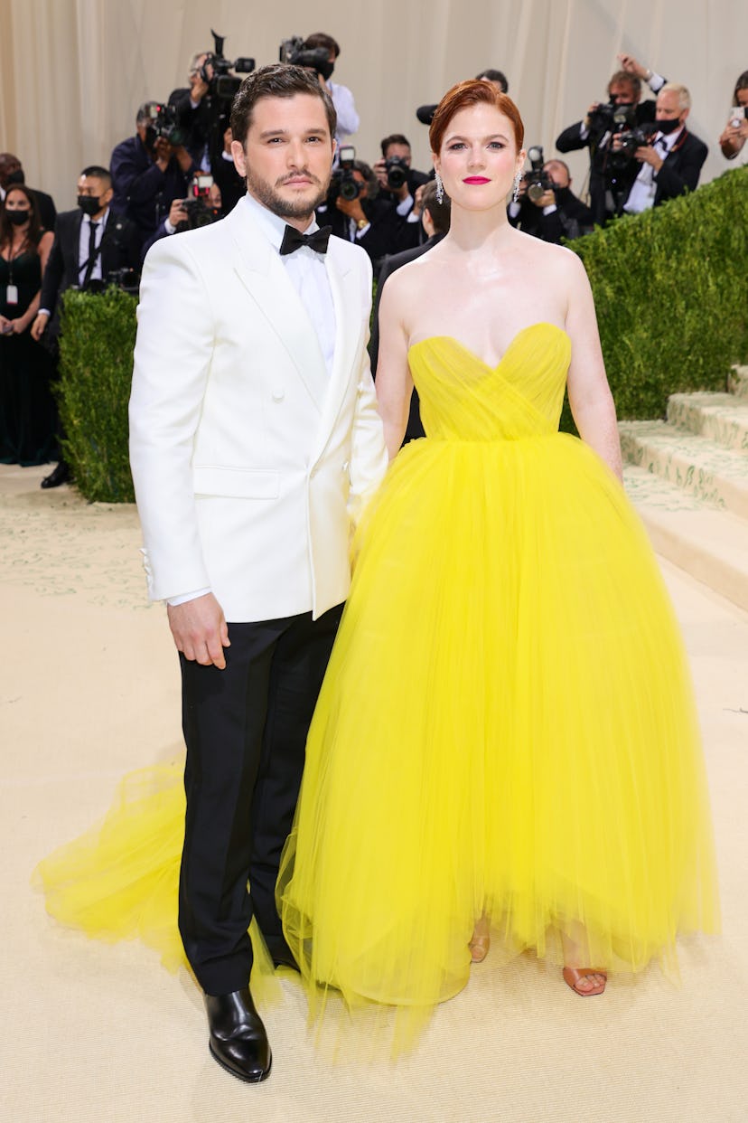 NEW YORK, NEW YORK - SEPTEMBER 13: Kit Harington and Rose Leslie attend The 2021 Met Gala Celebratin…