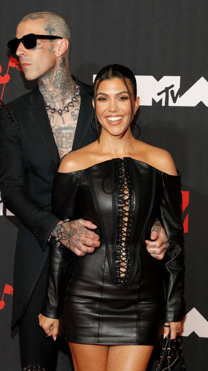 Kourtney Kardashian's VMAs 2021 hairstyle was so '90s — remember leaving out those little tendrils?