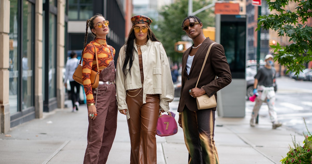 NYFW Spring 2022&amp;#39;s Best Street Style Looks Are All About Maximalism