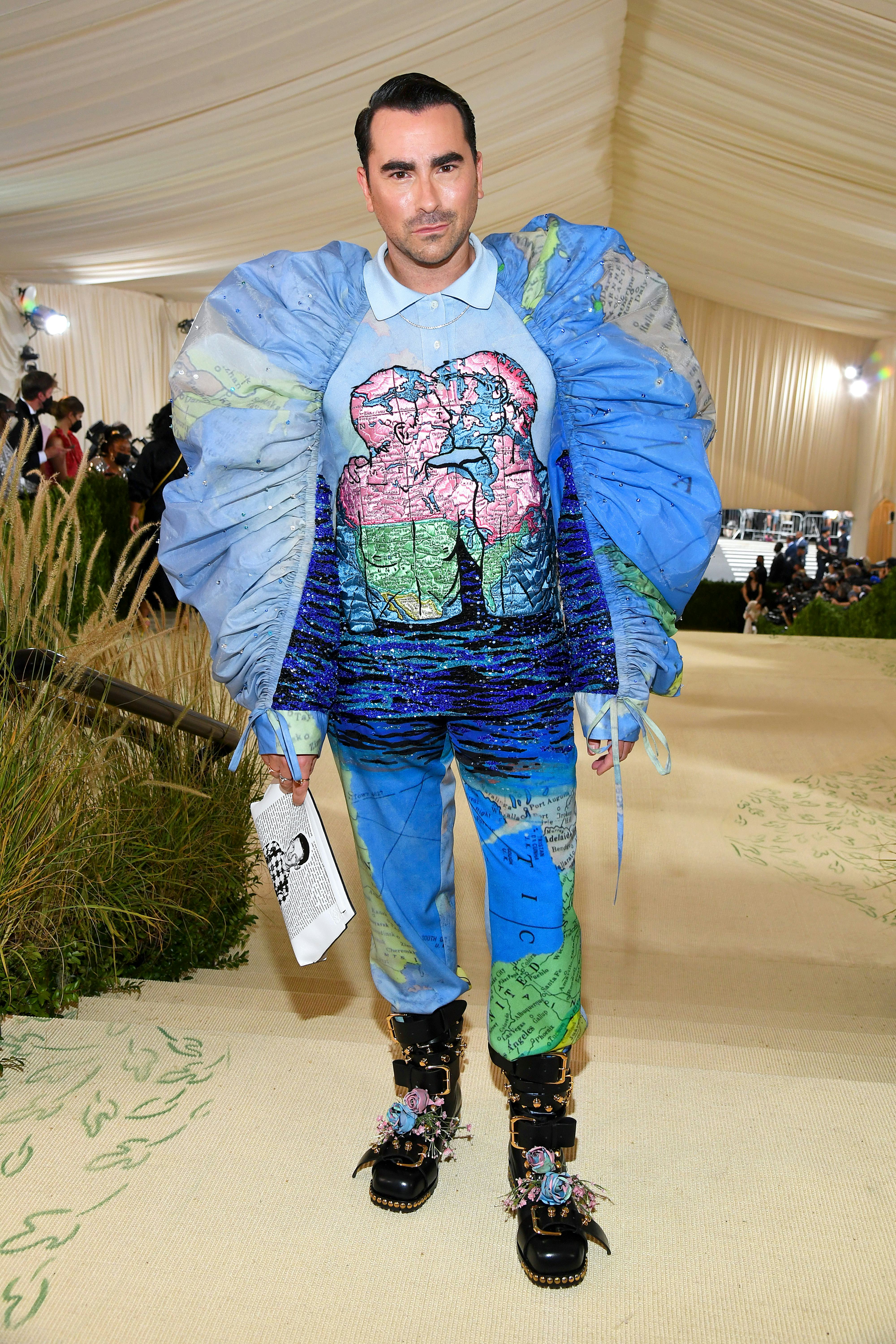 NEW YORK, NEW YORK - SEPTEMBER 13: Dan Levy attends The 2021 Met Gala Celebrating In America: A Lexi&hellip;