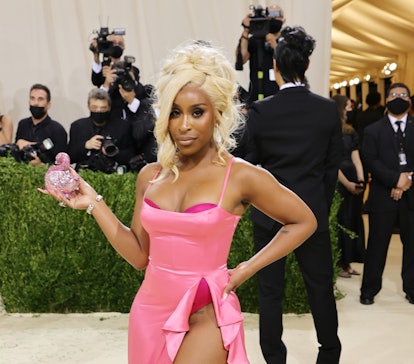 NEW YORK, NEW YORK - SEPTEMBER 13: Jackie Aina attends The 2021 Met Gala Celebrating In America: A L...