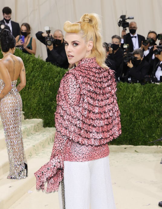 NEW YORK, NEW YORK - SEPTEMBER 13: Kristen Stewart attends The 2021 Met Gala Celebrating In America:...