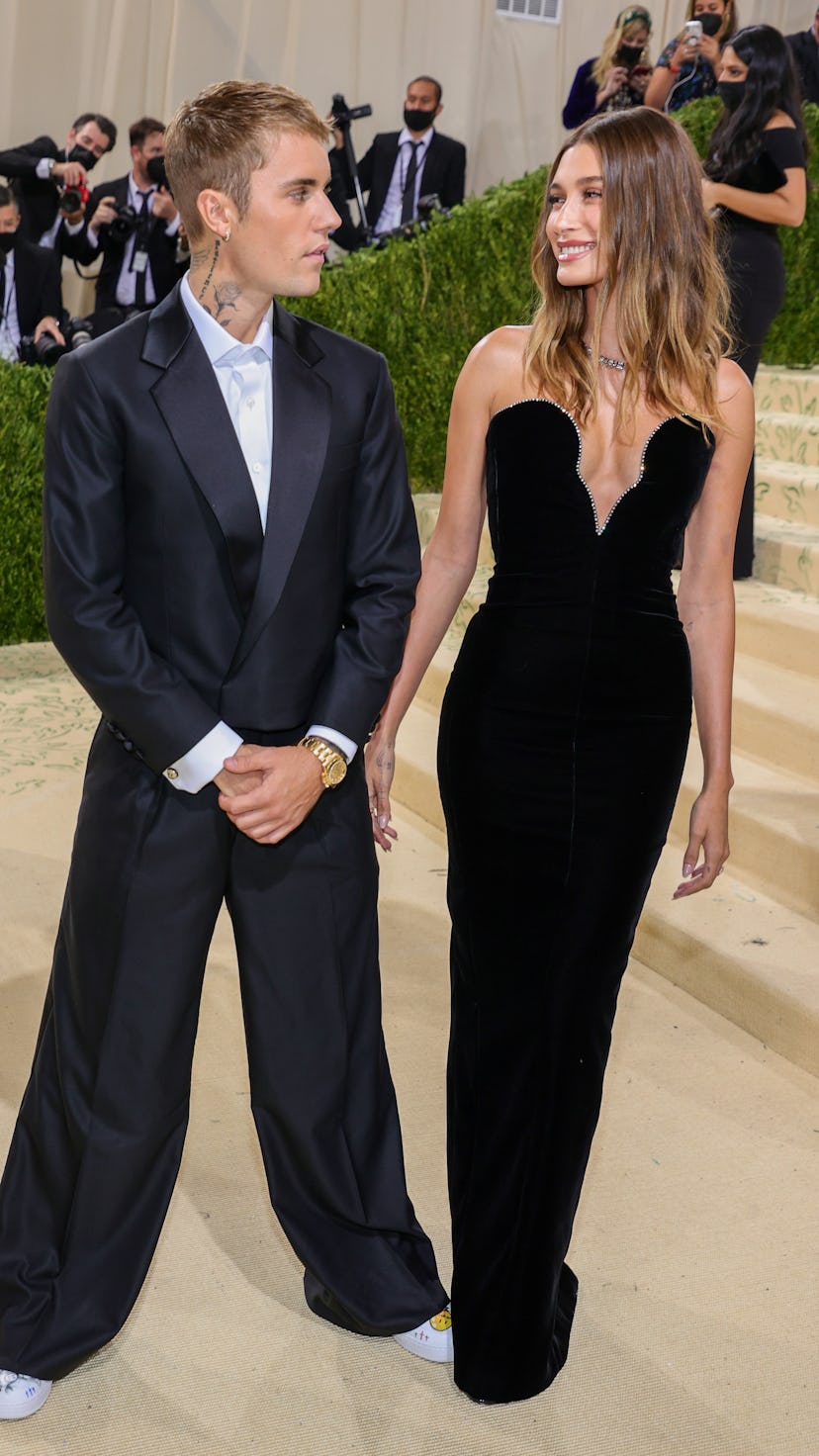 NEW YORK, NEW YORK - SEPTEMBER 13: Justin Bieber and Hailey Bieber attend The 2021 Met Gala Celebrat...