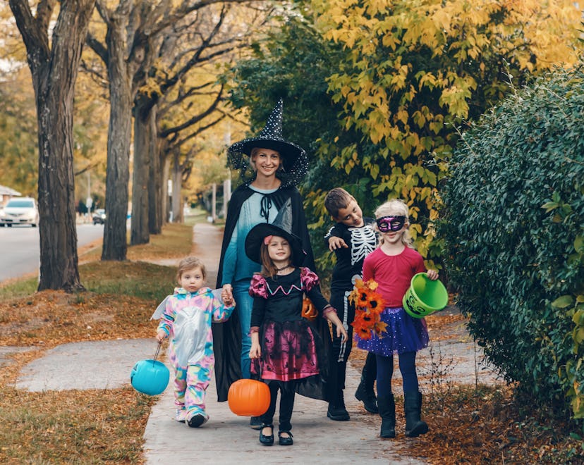 These women's Halloween costumes are so good.