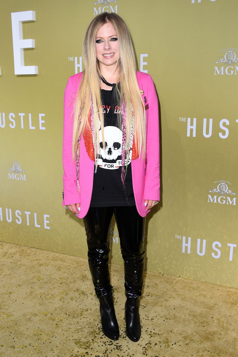 Canadian singer Avril Lavigne arrives to the premiere of "The Hustle" at the Arclight Cinerama Dome ...