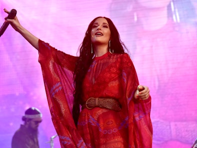 MANCHESTER, TENNESSEE - JUNE 15: Kacey Musgraves performs during the 2019 Bonnaroo Music & Arts Fest...