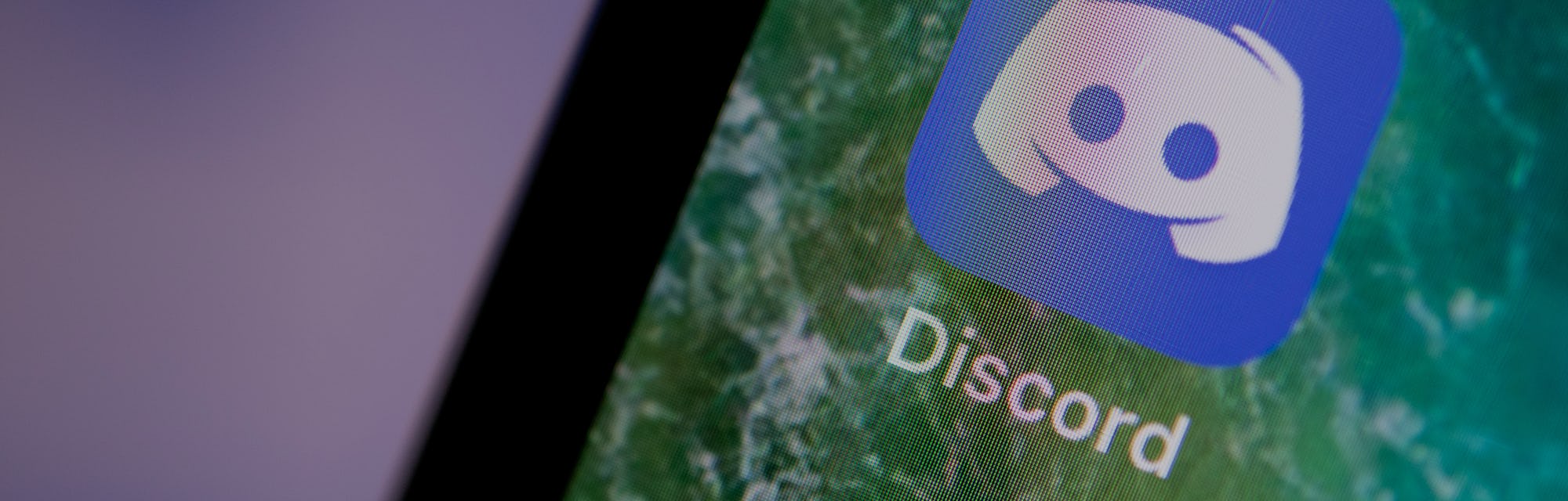 21 June 2019, Baden-Wuerttemberg, Stuttgart: The Discord app is displayed on the screen of an iPhone...