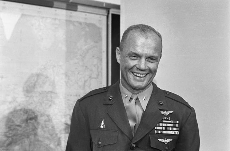 (Original Caption) 3/9/1962-Washington, D.C.- Lt. Col. John Glenn flashes his now famous smile after...