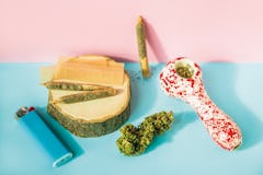 You'll want to clean your marijuana bowl before you smoke weed with this easy technique.