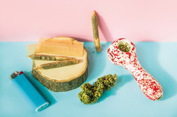 You'll want to clean your marijuana bowl before you smoke weed with this easy technique.