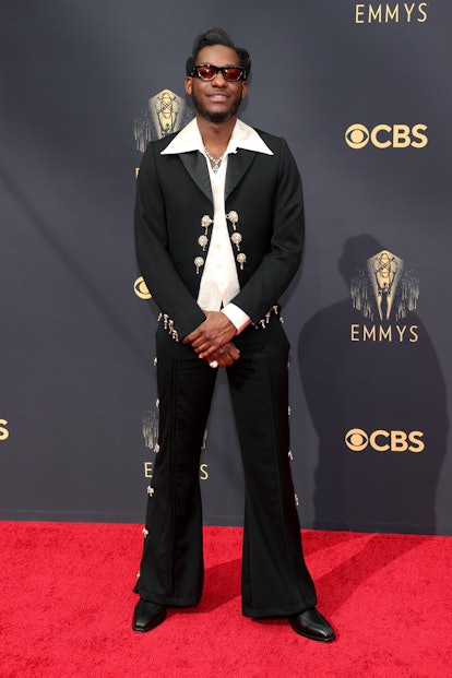 LOS ANGELES, CALIFORNIA - SEPTEMBER 19: Leon Bridges attends the 73rd Primetime Emmy Awards at L.A. ...