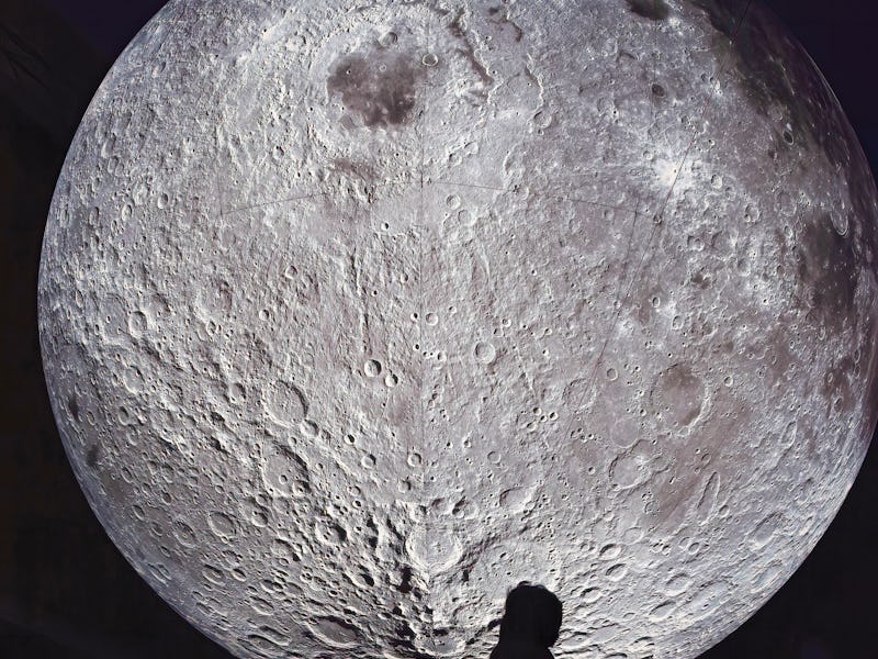 LONDON, UNITED KINGDOM - 2021/08/12: 'Museum of the Moon' installation artwork by Luke Jerram at Ken...