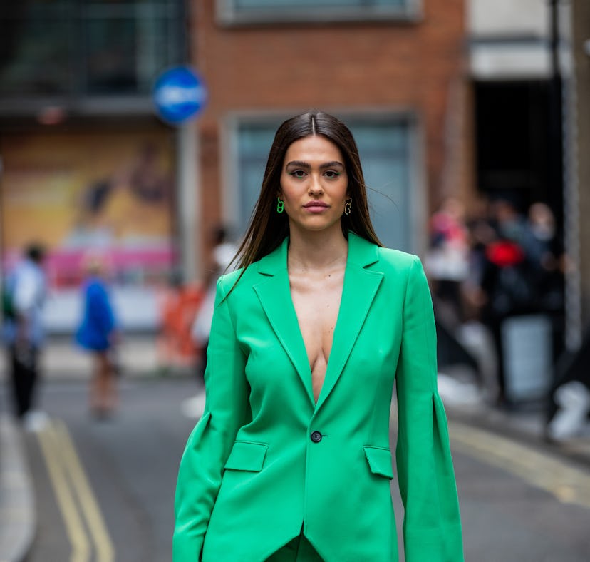 Amelia Gray Hamlin's Instagram about moving on might be a cryptic comment on her breakup with Scott ...