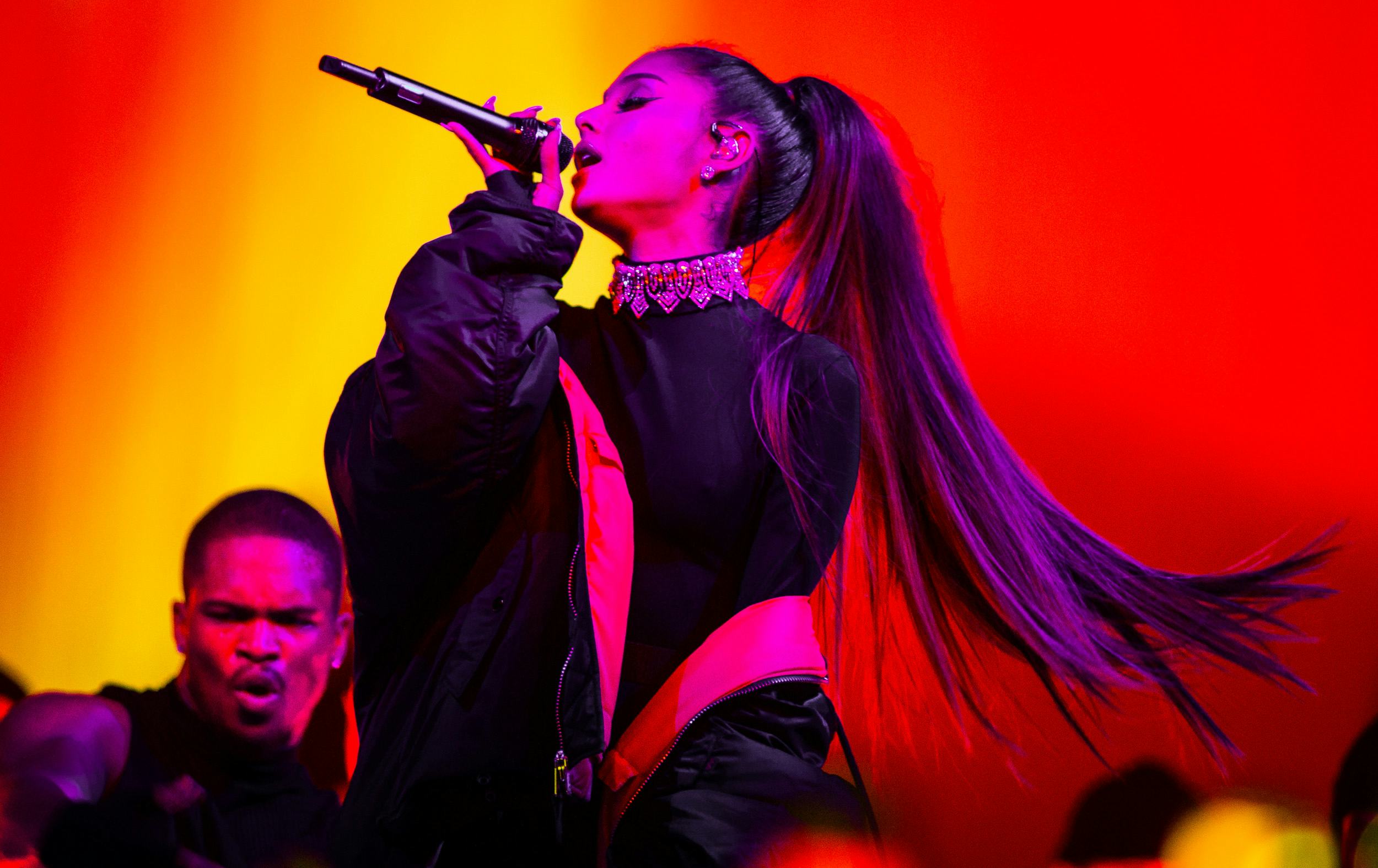 21 Of The Sexiest Song Lyrics Ever