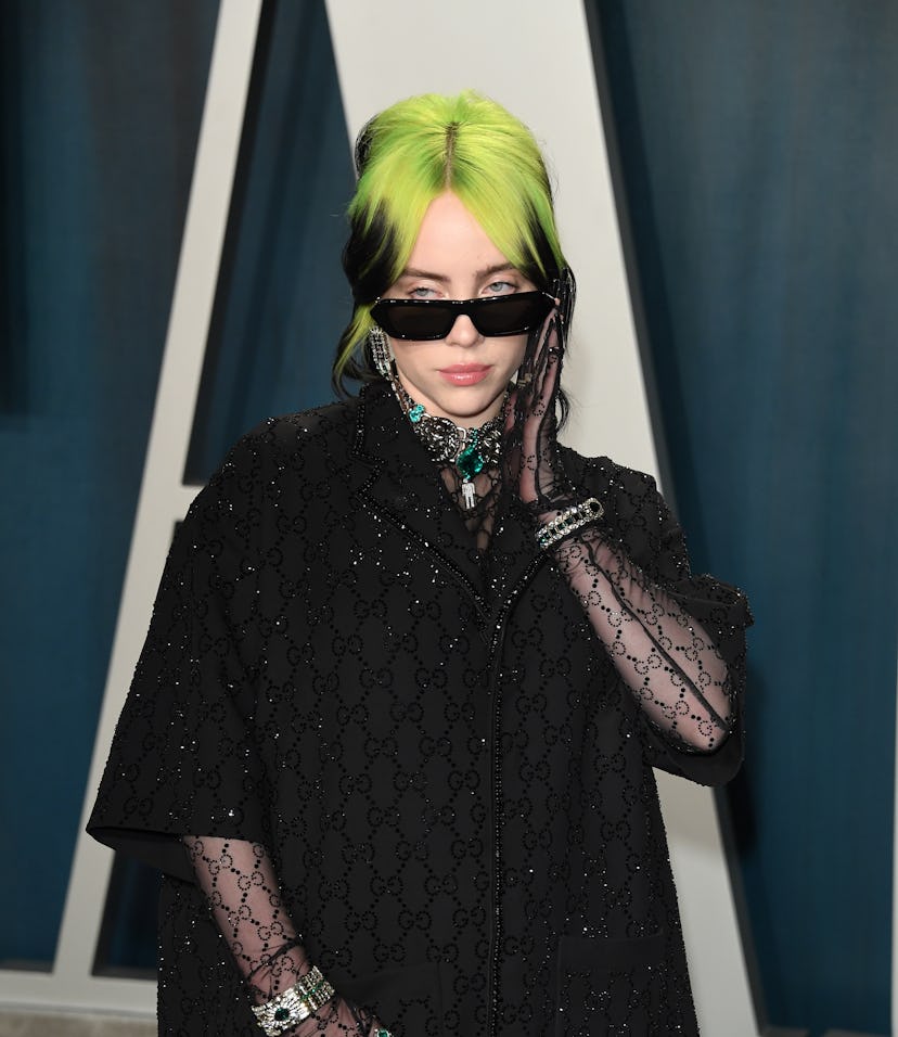 BEVERLY HILLS, CALIFORNIA - FEBRUARY 09: Billie Eilish attends 2020 Vanity Fair Oscar Party Hosted B...