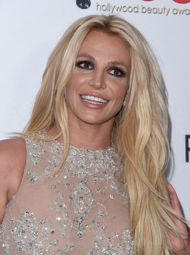 Hulu's 'Controlling Britney Spears' documentary claims her dad Jamie even monitored her phone.