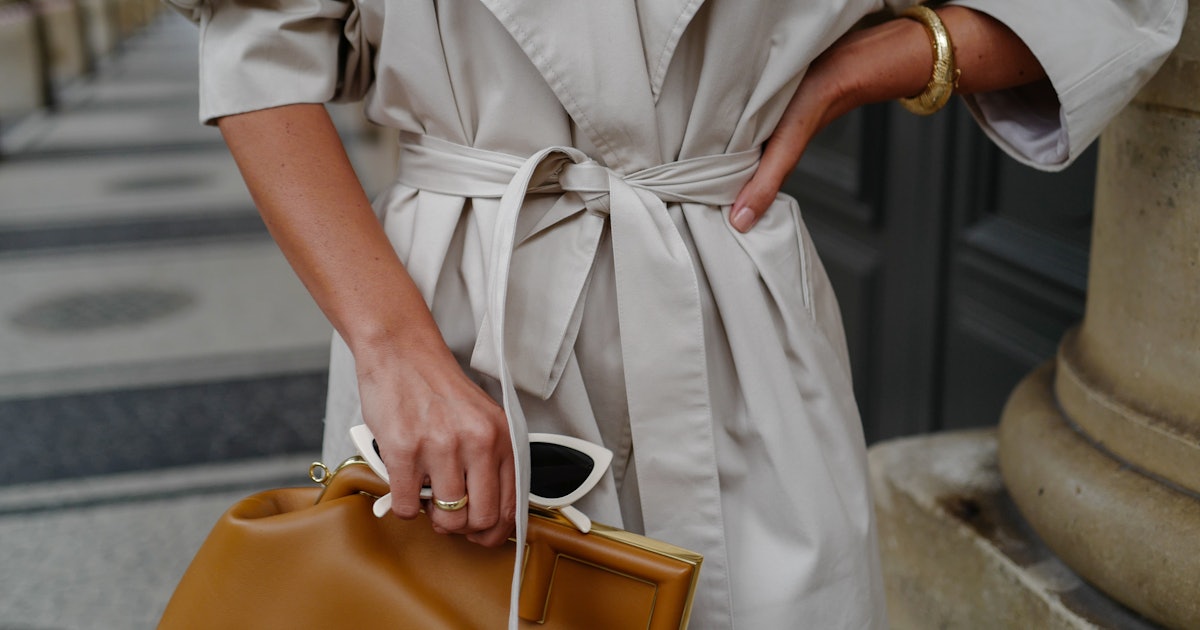 3 Minimalist Fall Accessory Trends That Guarantee Elevated Style