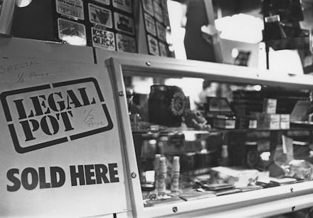 A shop selling pot smoking paraphernalia and 'legal highs', Cambridge, Massachusetts, USA, 6th Janua...