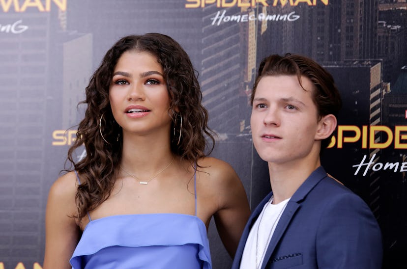 Tom Holland’s Uranus sign forms a conjunction aspect with Zendaya’s ascendant. 