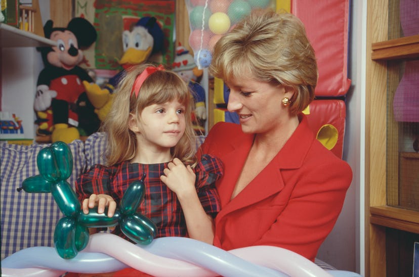 Before marrying Prince Charles, Princess Diana worked as a kindergarten teacher.