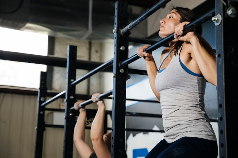 How to use the pull-up bar at the gym.