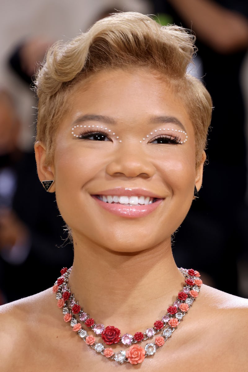 Storm Reid tells Bustle that her blonde pixie haircut was inspired by Zoë Kravitz.