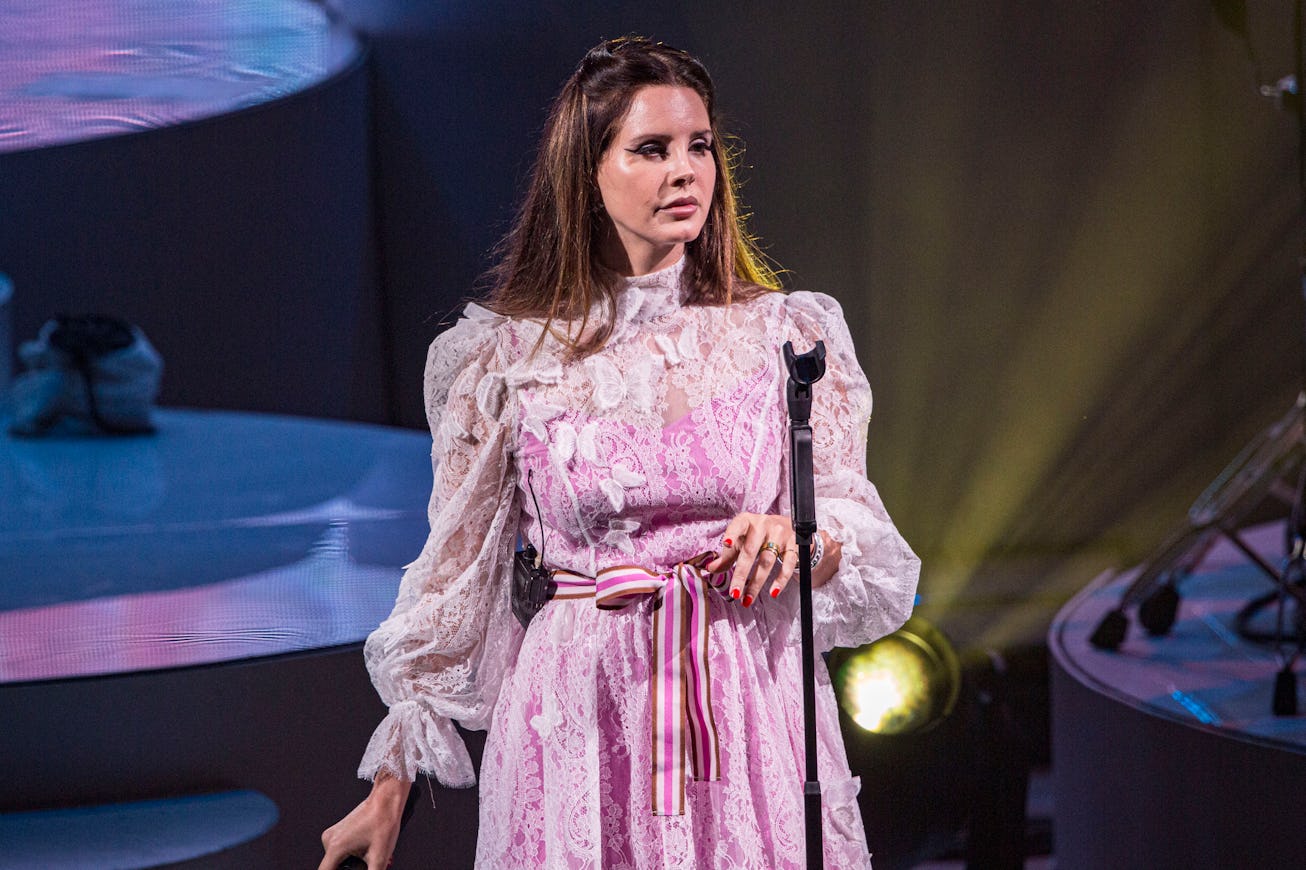 SAN DIEGO, CALIFORNIA - OCTOBER 11: Lana Del Rey performs on stage at Cal Coast Credit Union Open A...