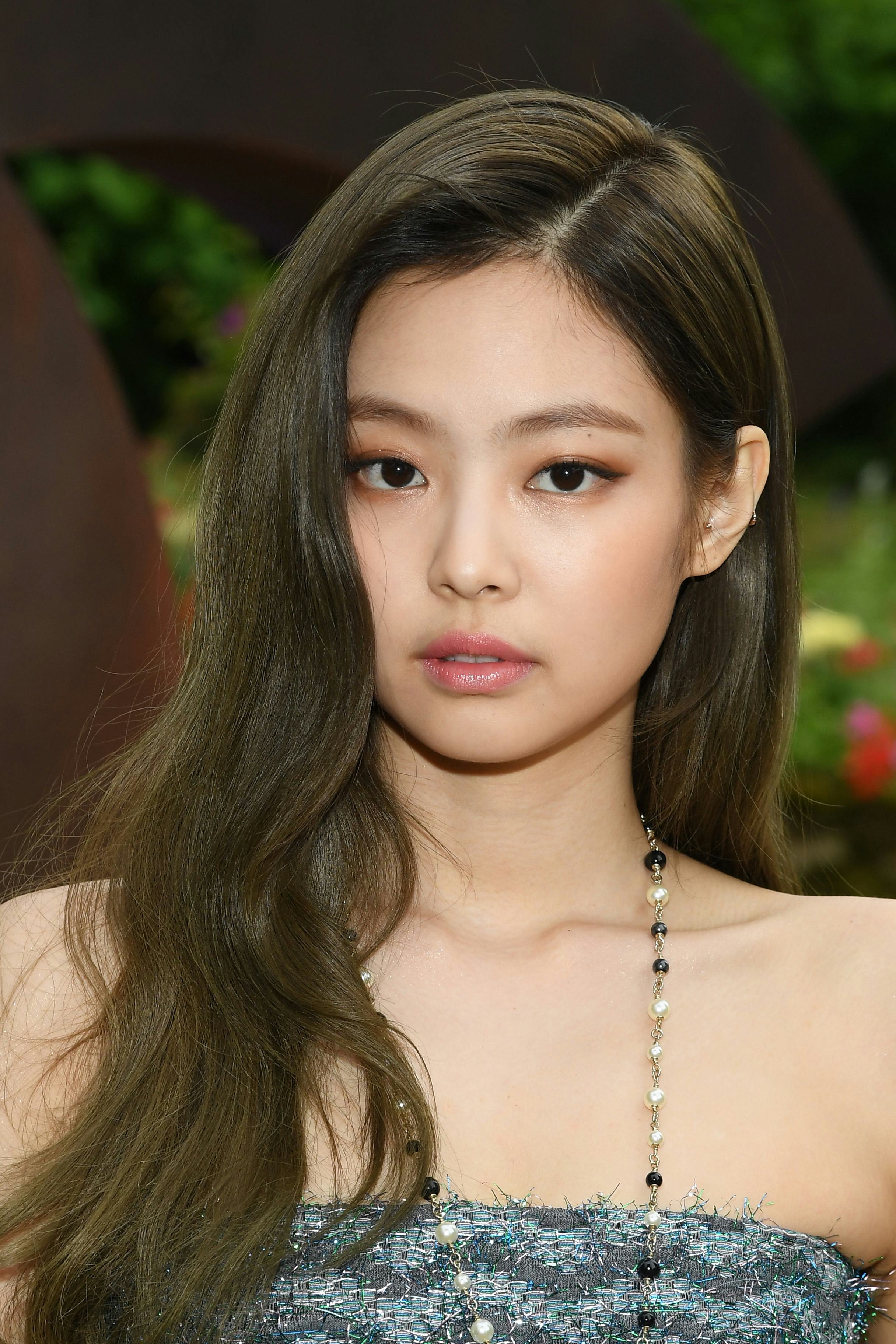 DEAUVILLE, FRANCE - JUNE 07:  Jennie Kim poses at the launch of "Les Eaux De Chanel" Photocall at th...
