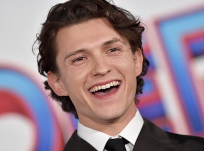 Tom Holland is reportedly the frontrunner to host the 2022 Oscars.