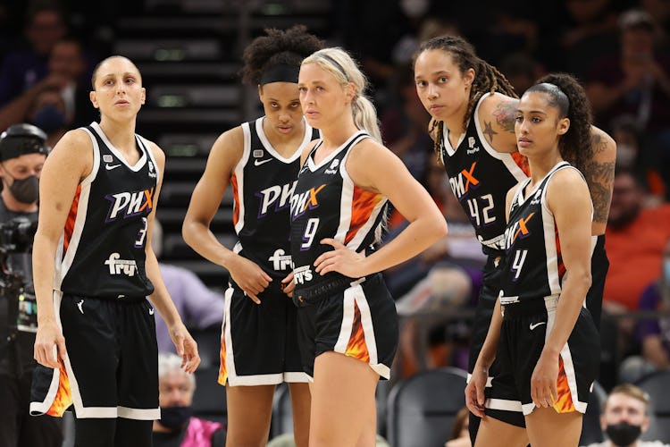 PHOENIX, ARIZONA - OCTOBER 13: (L-R) Diana Taurasi #3, Brianna Turner #21, Sophie Cunningham #9, Bri...