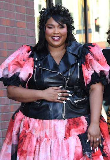 Lizzo's VBLT salad recipe TikTok is a vegan treat.