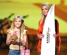 Britney Spears and her sister Jamie Lynn Spears at "The Teen Choice Awards 2002" at the Universal Am...