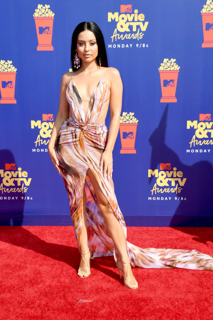 alexa demie red carpet dress Alexa Demie Returns to the Red Carpet With Anti-'Euphoria' Glam