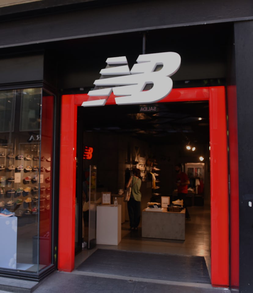 BARCELONA, SPAIN - 2020/09/19: New Balance store seen in Barcelona. (Photo by Jorge Sanz/SOPA Images...