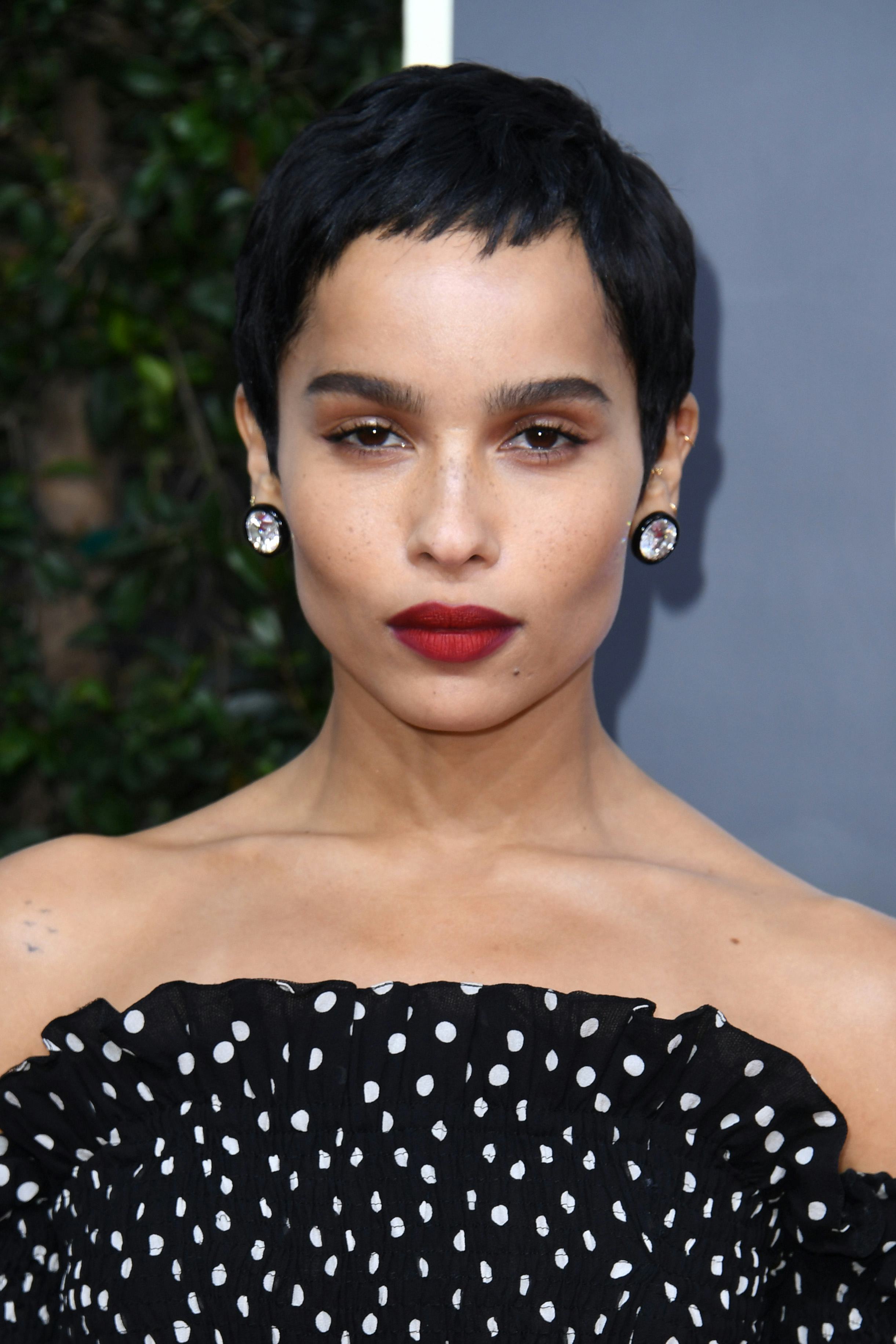9 Pixie Haircuts For Fine Hair That Are Edgy & Sleek